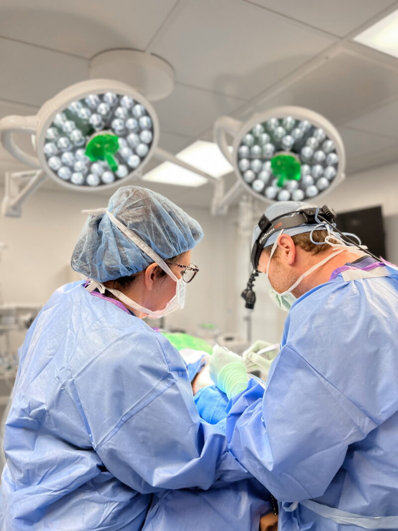 Dr. Kulbersh performing a septorhinoplasty