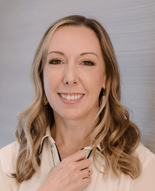 Heather Bryant Headshot
