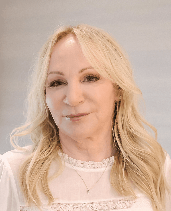 Terri Edson headshot